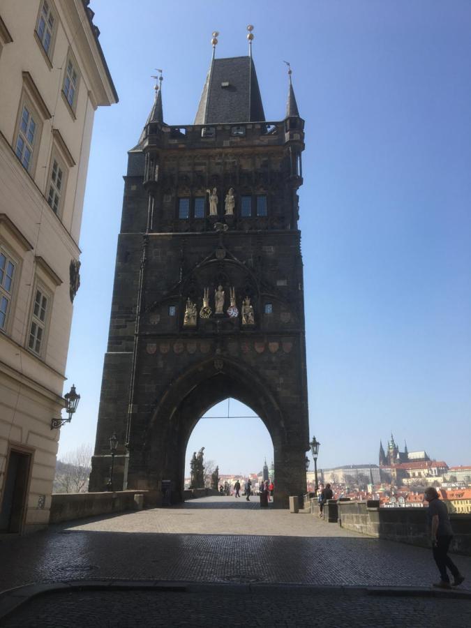 Apartment Vltava Praag Buitenkant foto